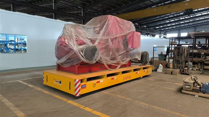 İzsiz elektrikli motorlu transfer arabası